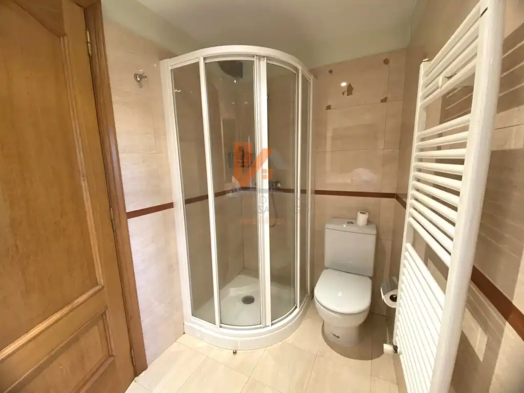 Baño de Casa o chalet de alquiler en Santiago de Compostela  con Amueblado