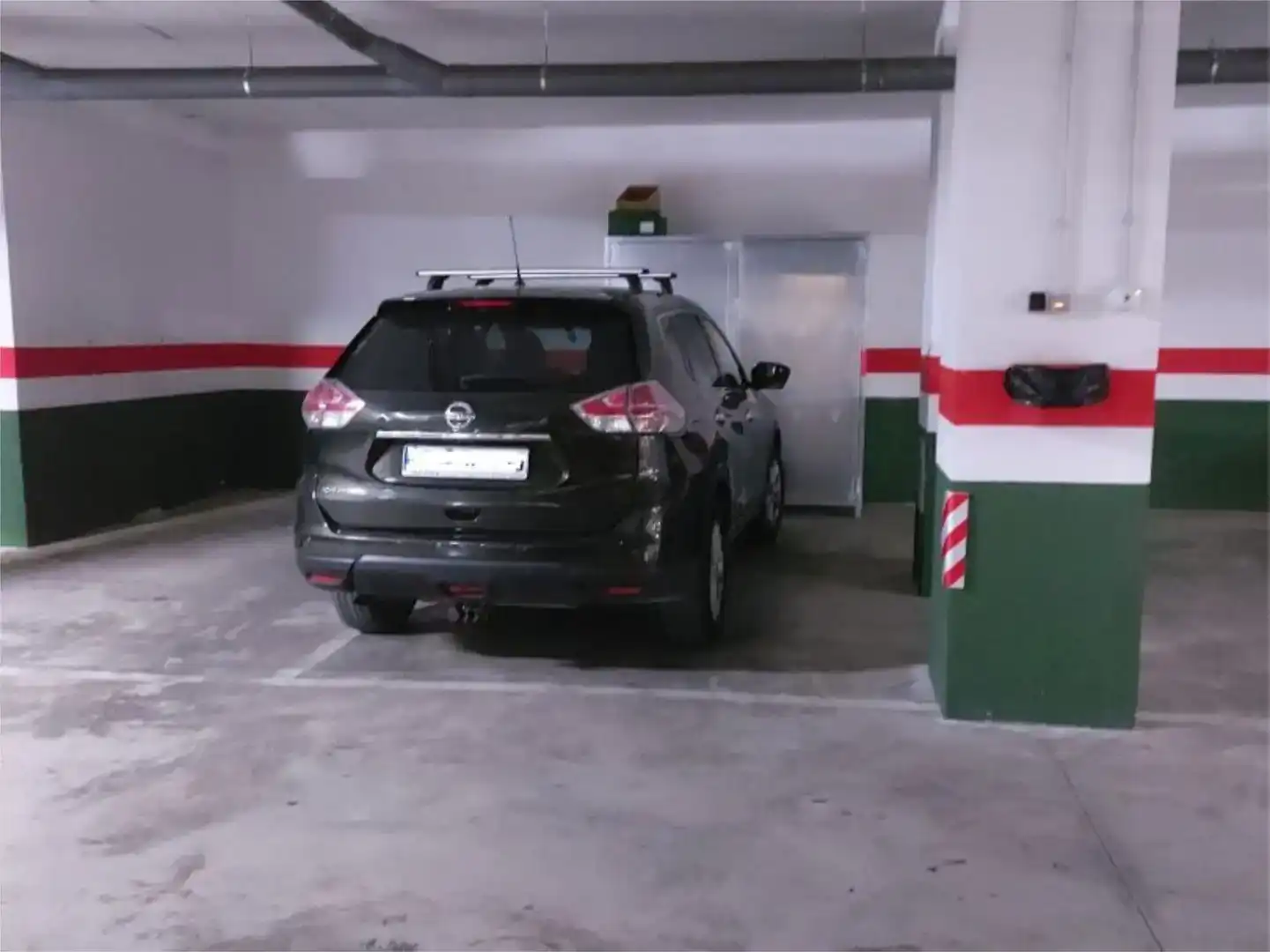 Aparcament de Àtic en venda en Roquetas de Mar amb Aire condicionat, Piscina i Balcó