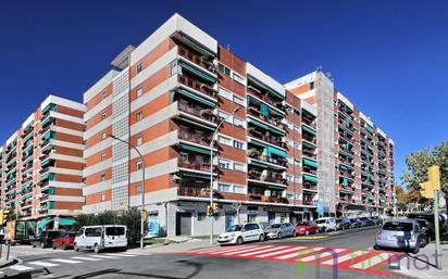 Exterior view of Flat for sale in Sabadell  with Air Conditioner, Furnished and Balcony