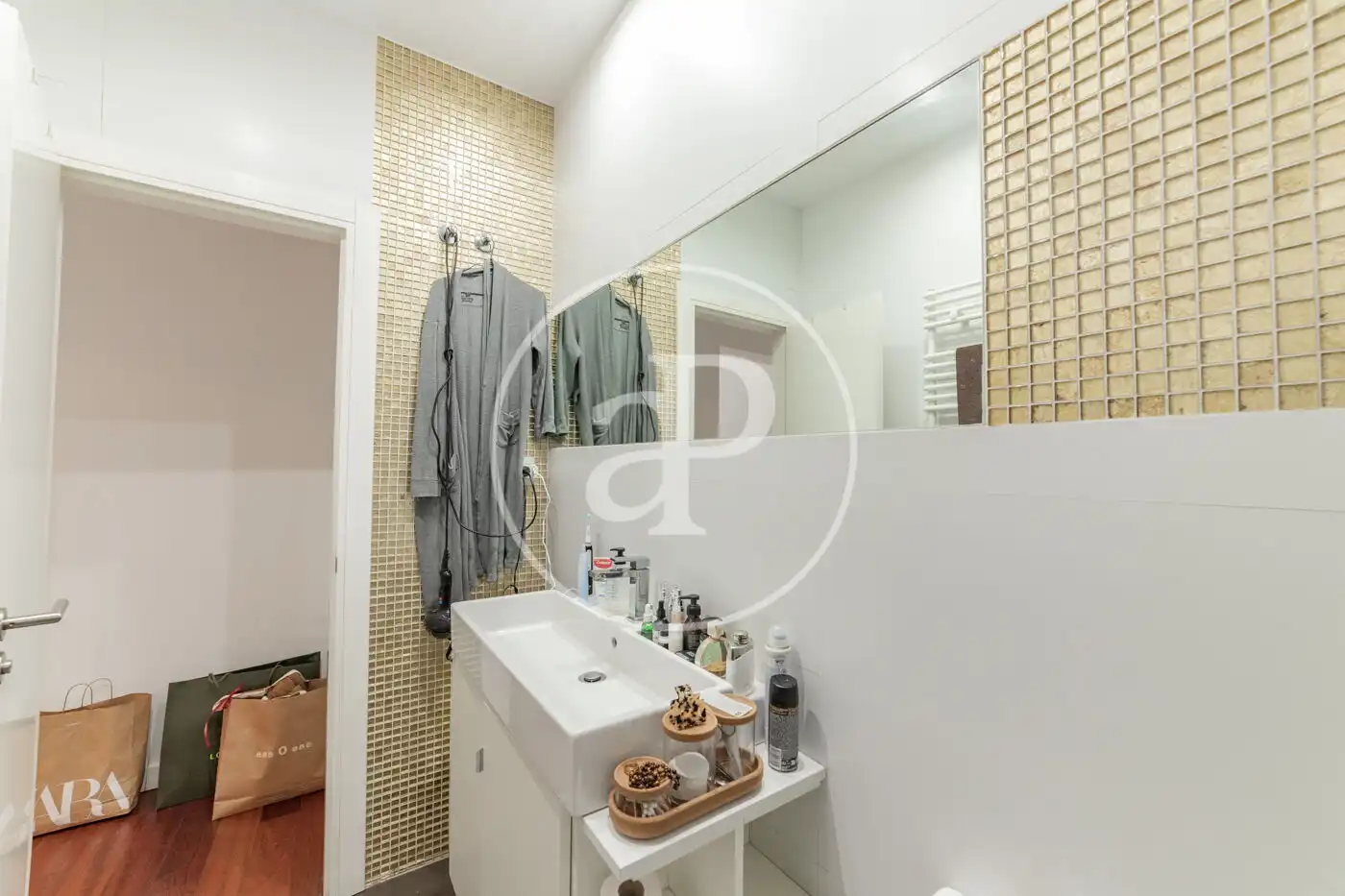 Flat for rent in C. de Calatrava, Palacio