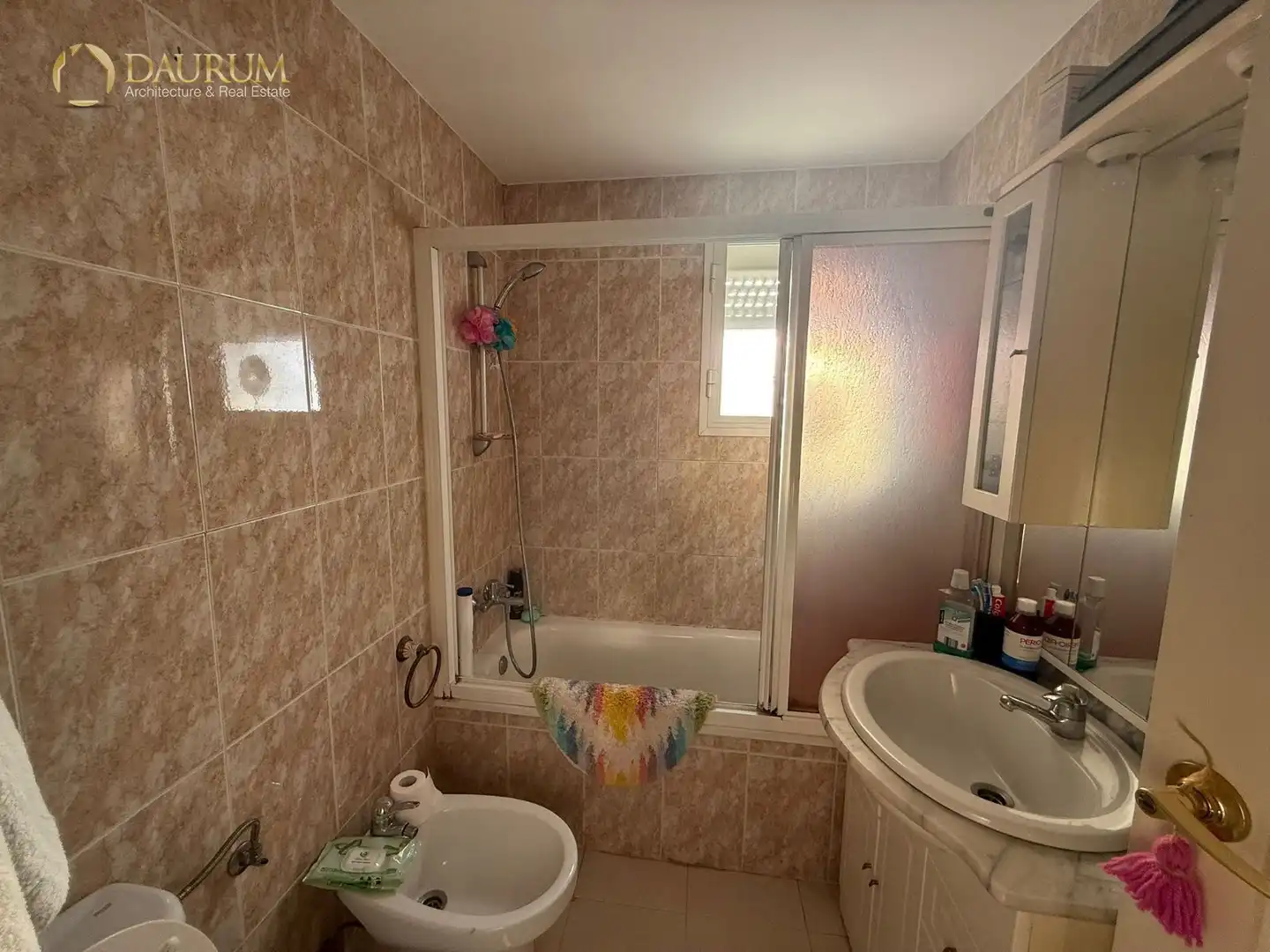 Baño de Casa adosada en venta en Marbella con Aire acondicionado, Calefacción y Terraza