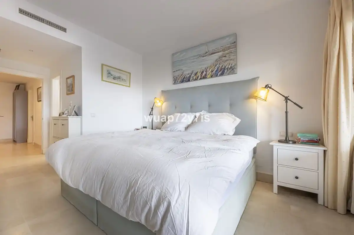 Piso con ascensor en venta en Nueva Andalucía, imagen 17