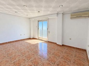 Wohnung mit Balkon zum Verkauf in Calle BLASCO IBAÑEZ