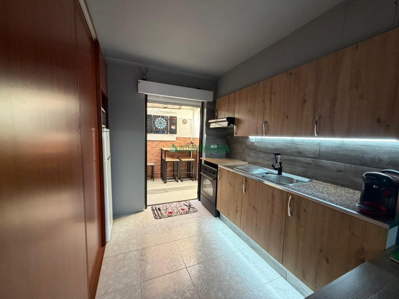 Küche von Einfamilien-Reihenhaus zum Verkauf in Vigo  mit Terrasse, Abstellraum und Balkon