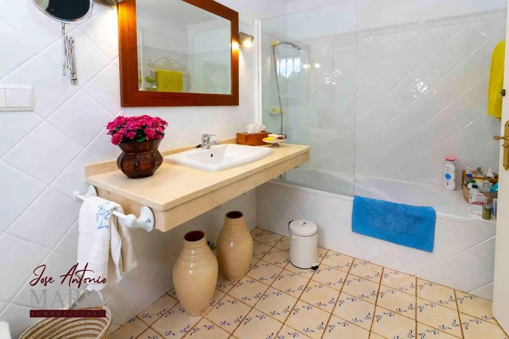 Baño de Casa o chalet en venta en Badajoz con Aire acondicionado, Calefacción y Jardín privado