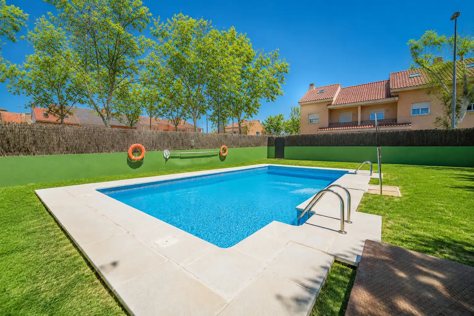 Piscina de Dúplex en venda en Villanueva del Pardillo amb Aire condicionat, Calefacció i Forn