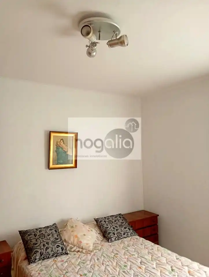 Habitación de Piso de alquiler en Sevilla con Terraza y Amueblado