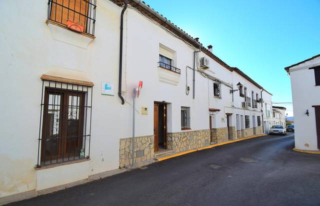 Casa-chalet en Venta en Sevilla en Jimena de la Frontera