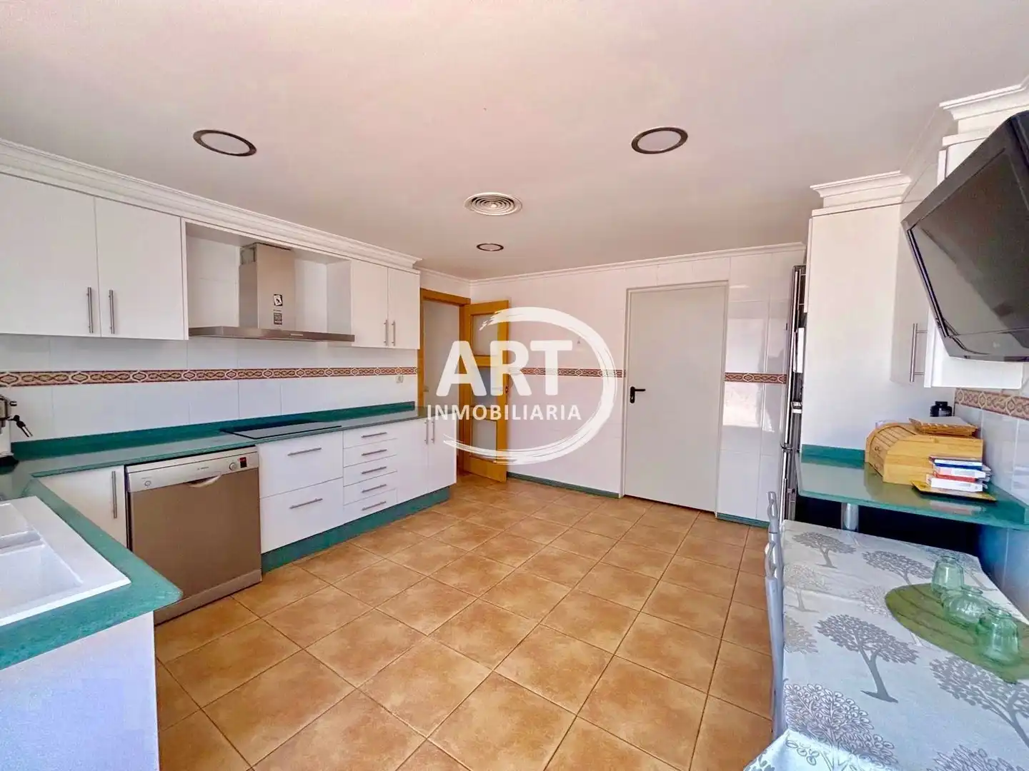 Cocina de Casa o chalet en venta en Bétera con Aire acondicionado, Calefacción y Jardín privado