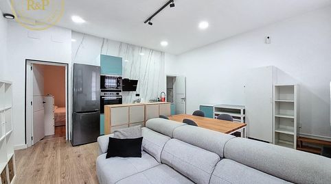 Photo 2 of Flat for sale in Calle de L'arc de Sant Martí, 83, La Font d'en Fargues, Barcelona Capital