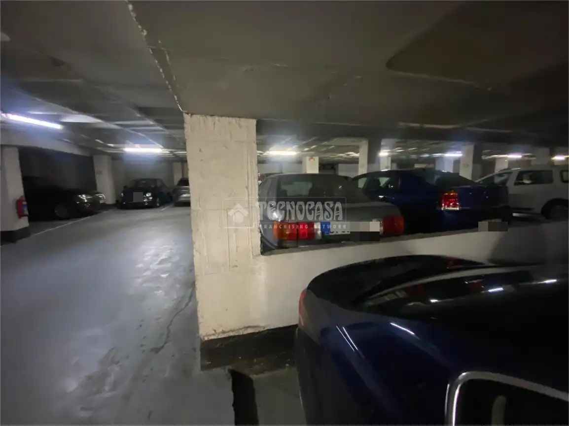 Parking de Piso en venta en Bilbao 