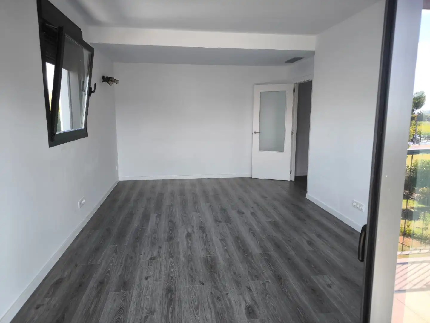 Wohnung zur Miete in Calafell mit Klimaanlage, Heizung und Parkett