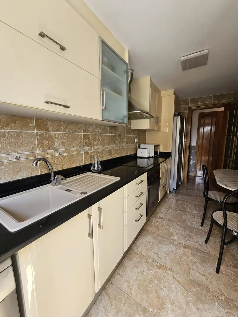 Cocina de Piso en venta en Valencia con Aire acondicionado, Terraza y Amueblado
