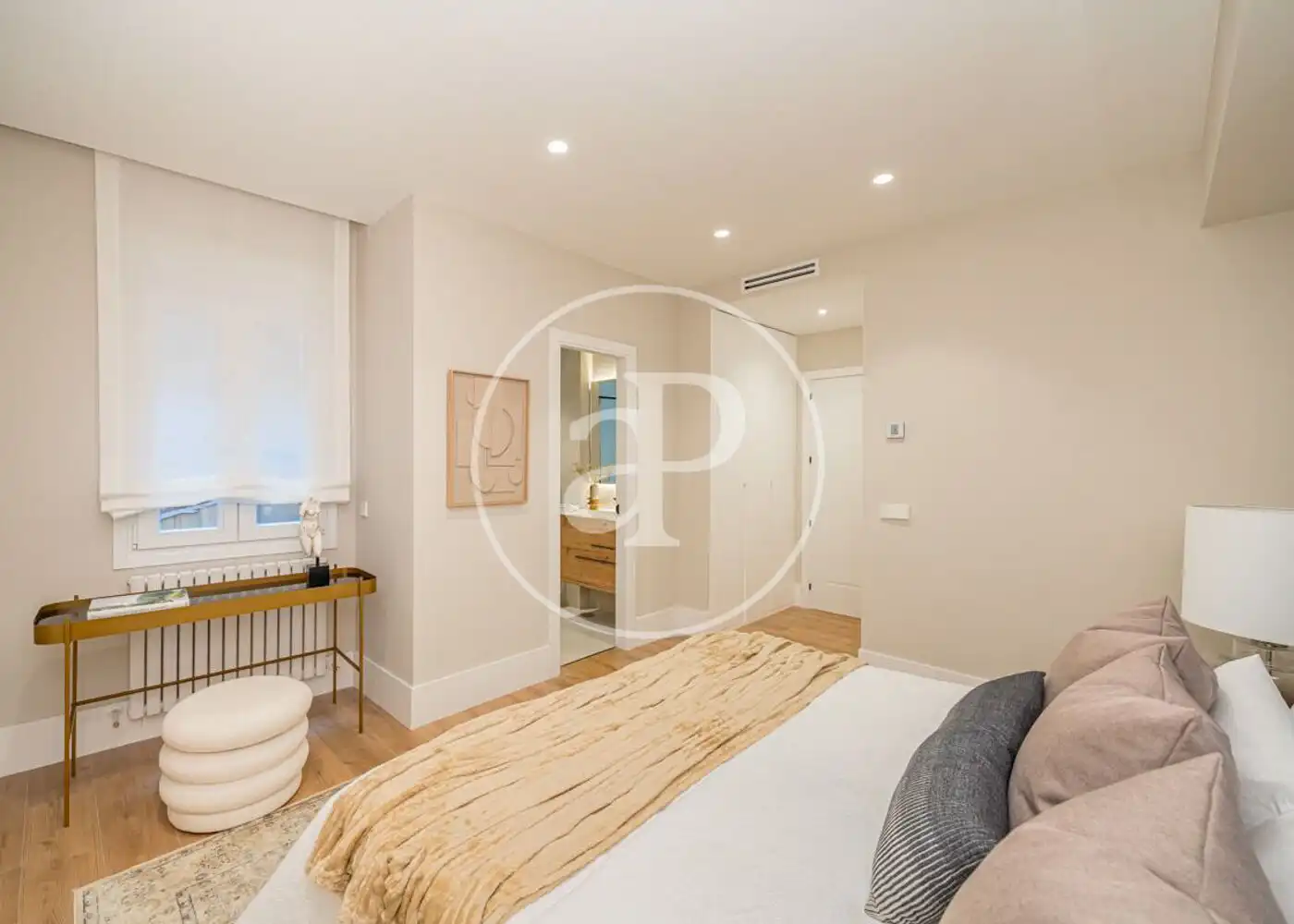 Schlafzimmer von Wohnung zum Verkauf in Madrid mit Klimaanlage, Heizung und Abstellraum