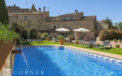 Garden of Country house for sale in Madremanya  with Air Conditioner, Heating and Private garden