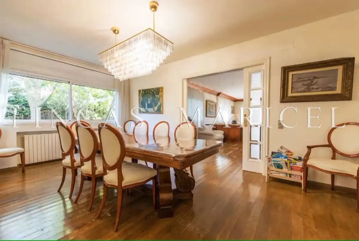 Casa o xalet en venda a Pintor Roig i soler, Can Girona - Terramar - Vinyet