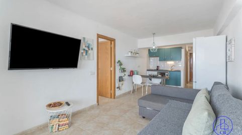 Foto 4 de Piso en venta en San Eugenio Bajo, Adeje