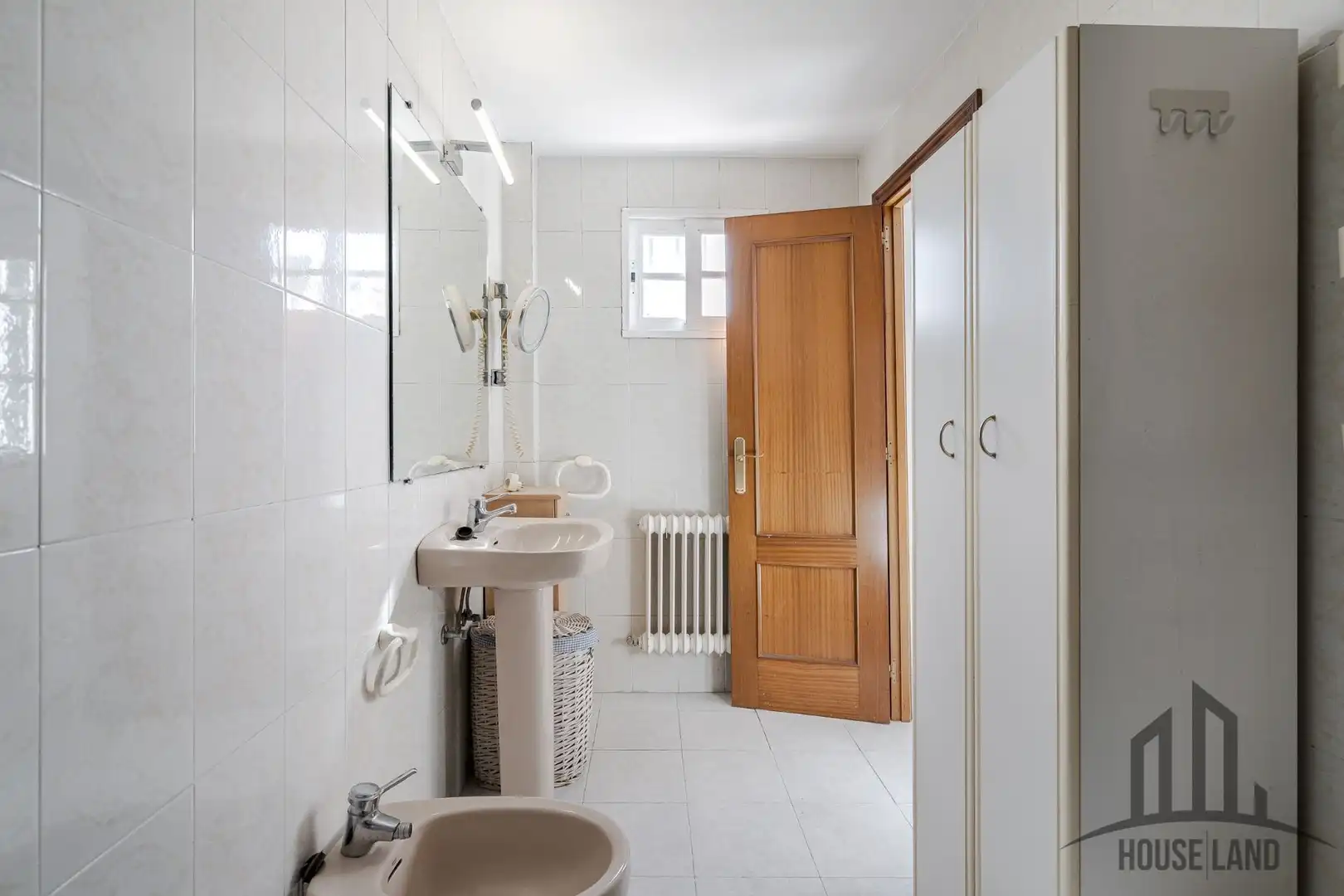 Badezimmer von Haus oder Chalet zum Verkauf in Algete mit Heizung