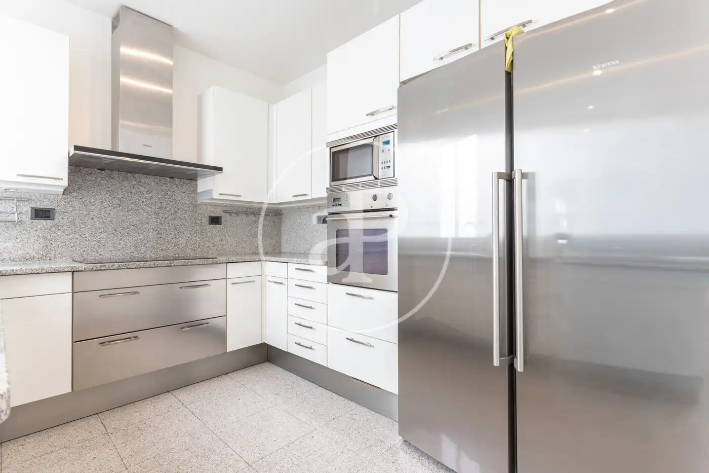 Kitchen of Flat for rent in Barcelona  with Air Conditioner, Heating and Terrace