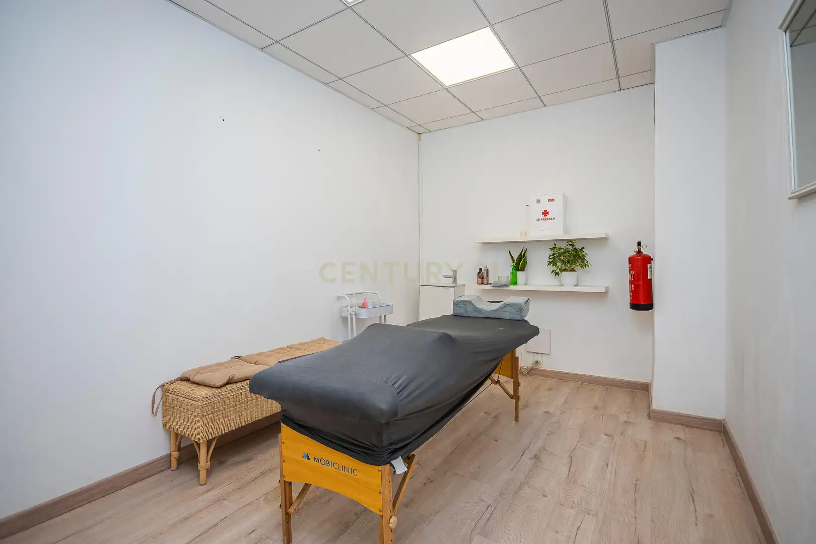 Habitación de Local en traspaso en Alicante / Alacant con Aire acondicionado y Alarma