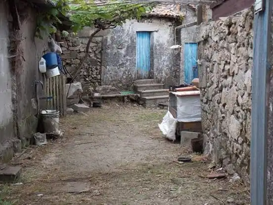 Vista exterior de Finca rústica en venta en Barro con Jardín privado
