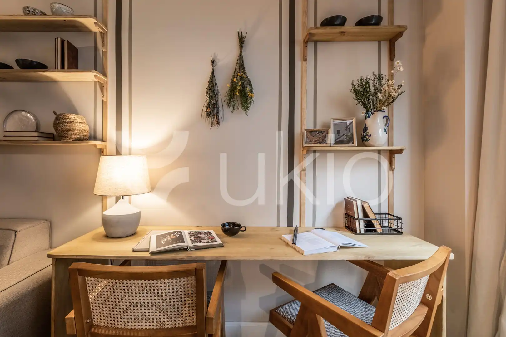 Schlafzimmer von Wohnungen zur Miete in Madrid mit Klimaanlage, Ofen und Waschmaschine