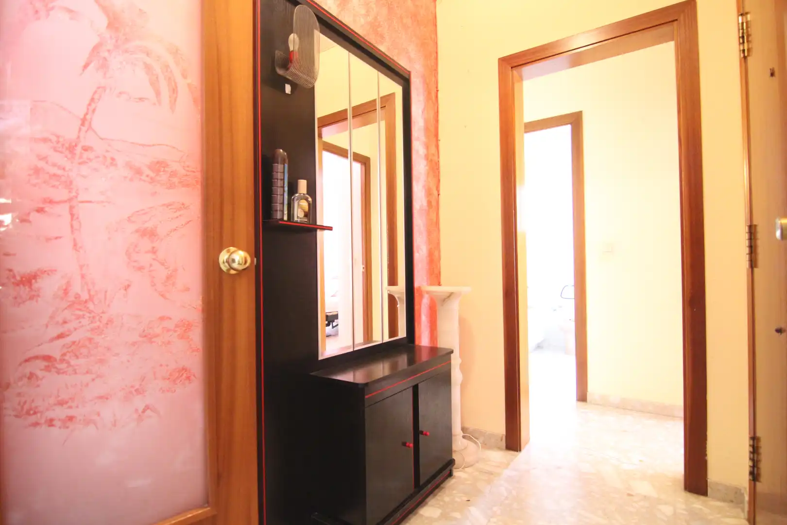 Piso en venta en Olesa de Montserrat con Calefacción, Terraza y Horno