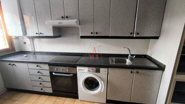 Piso en Venta en Pluton en Trobajo del Camino