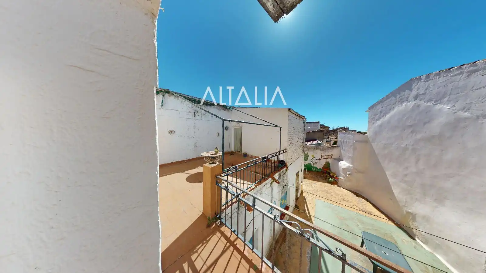 Exterior view of Houses for sale in Belmonte  with Terrace, Storage room and Furnished