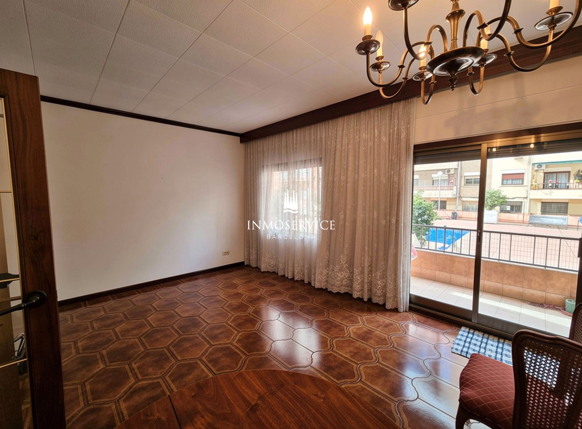 Sala de estar de Piso en venta en  Barcelona Capital con Terraza y Balcón