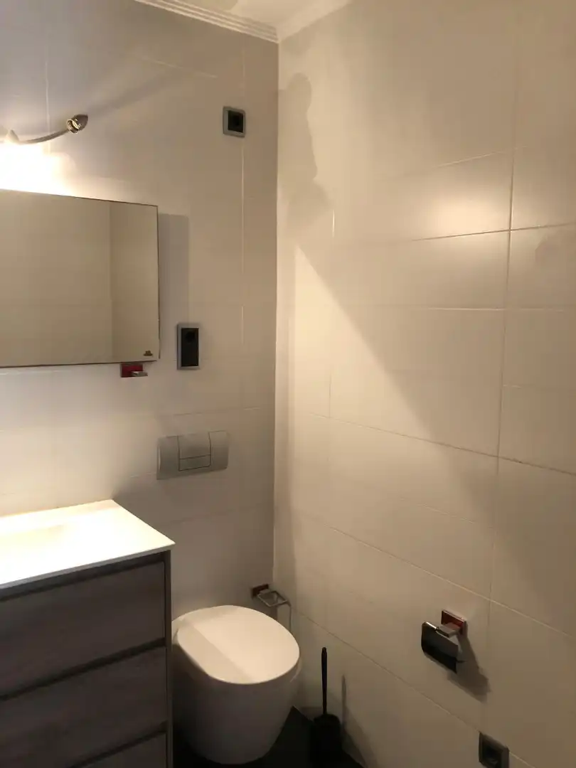 Baño de Casa adosada en venta en Gilet con Calefacción, Jardín privado y Parquet