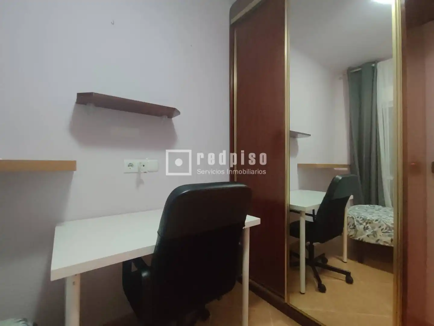 Schlafzimmer von Wohnung zur Miete in Málaga mit Klimaanlage, Heizung und Möbliert