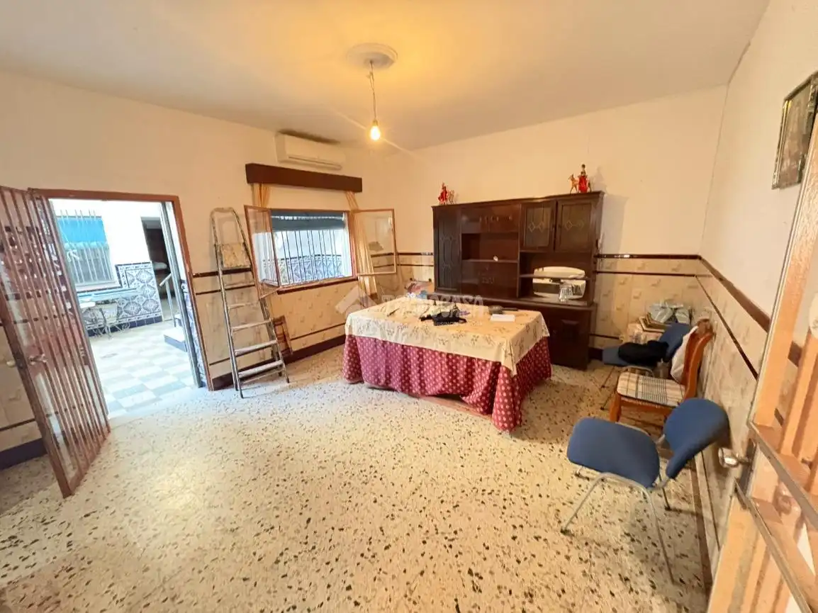 Doppelhaushälfte zum Verkauf in Sanlúcar la Mayor, imagen 6