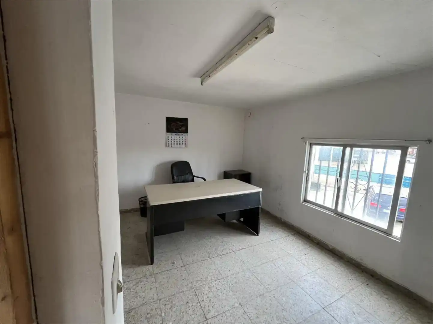 Industrial buildings for rent in Villaturiel