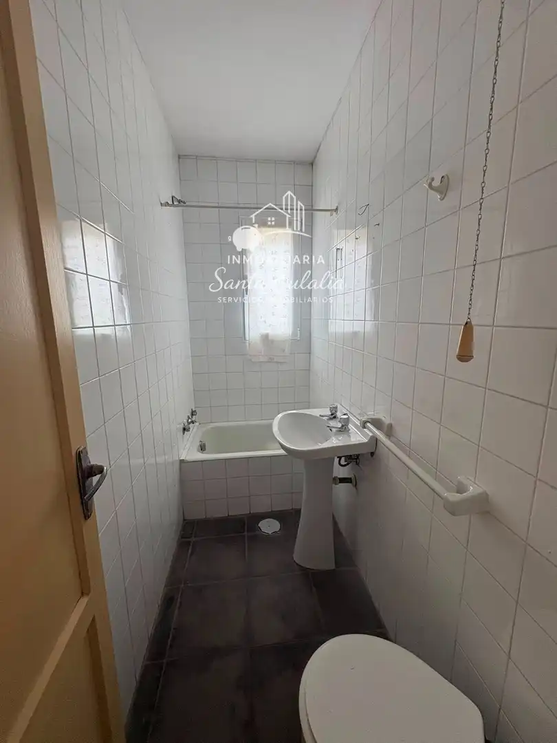 Baño de Piso en venta en Mérida con Aire acondicionado, Calefacción y Amueblado