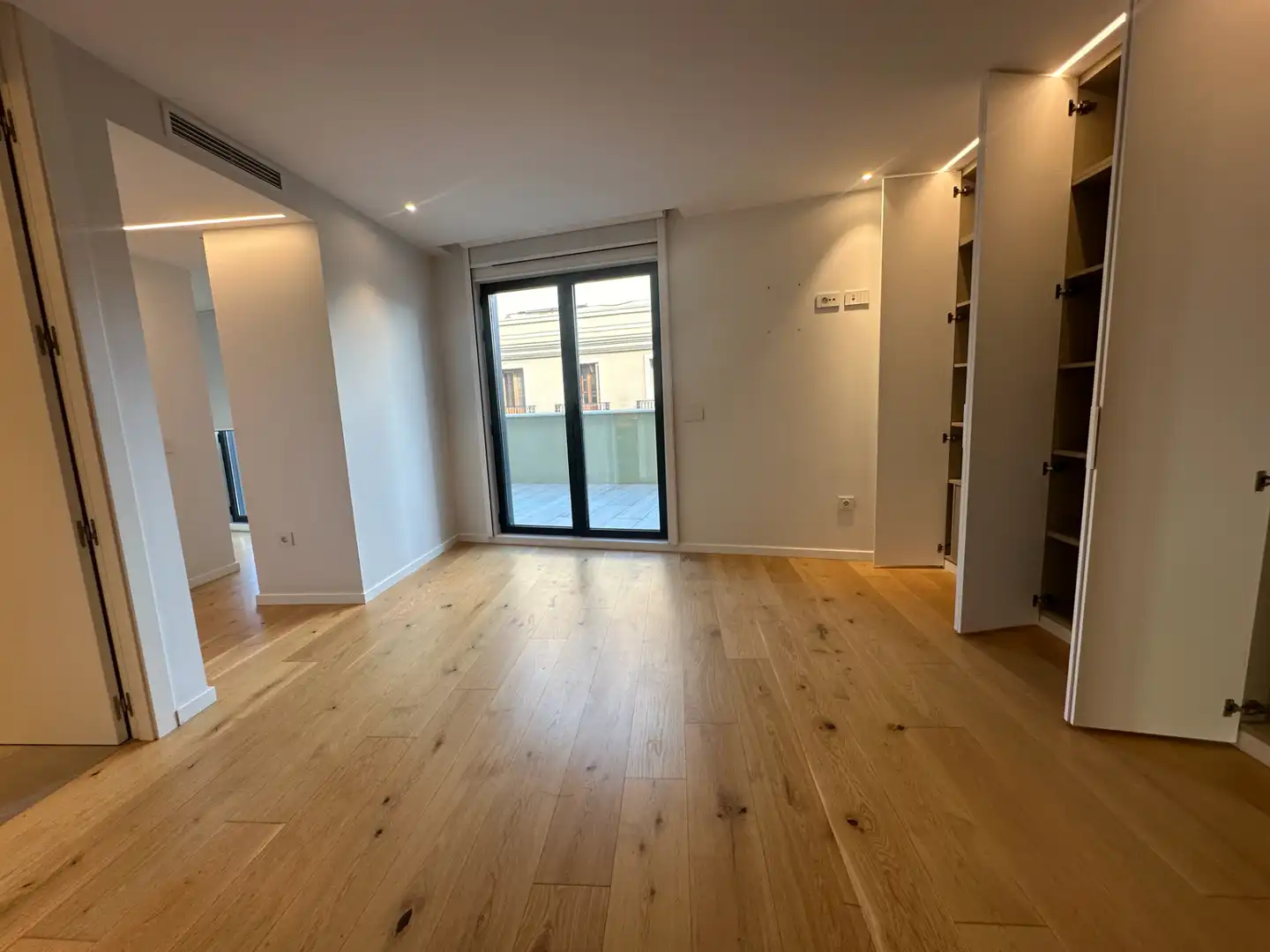 Sala d'estar de Àtic de lloguer en Valencia amb Aire condicionat, Calefacció i Parquet