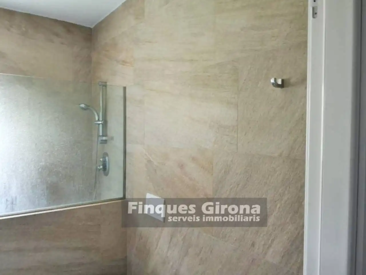 Baño de Casa o chalet en venta en La Pera con Jardín privado y Terraza