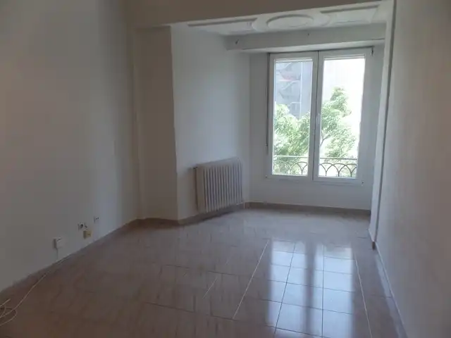 Wohnzimmer von Wohnung zur Miete in Madrid mit Heizung, Ofen und Waschmaschine