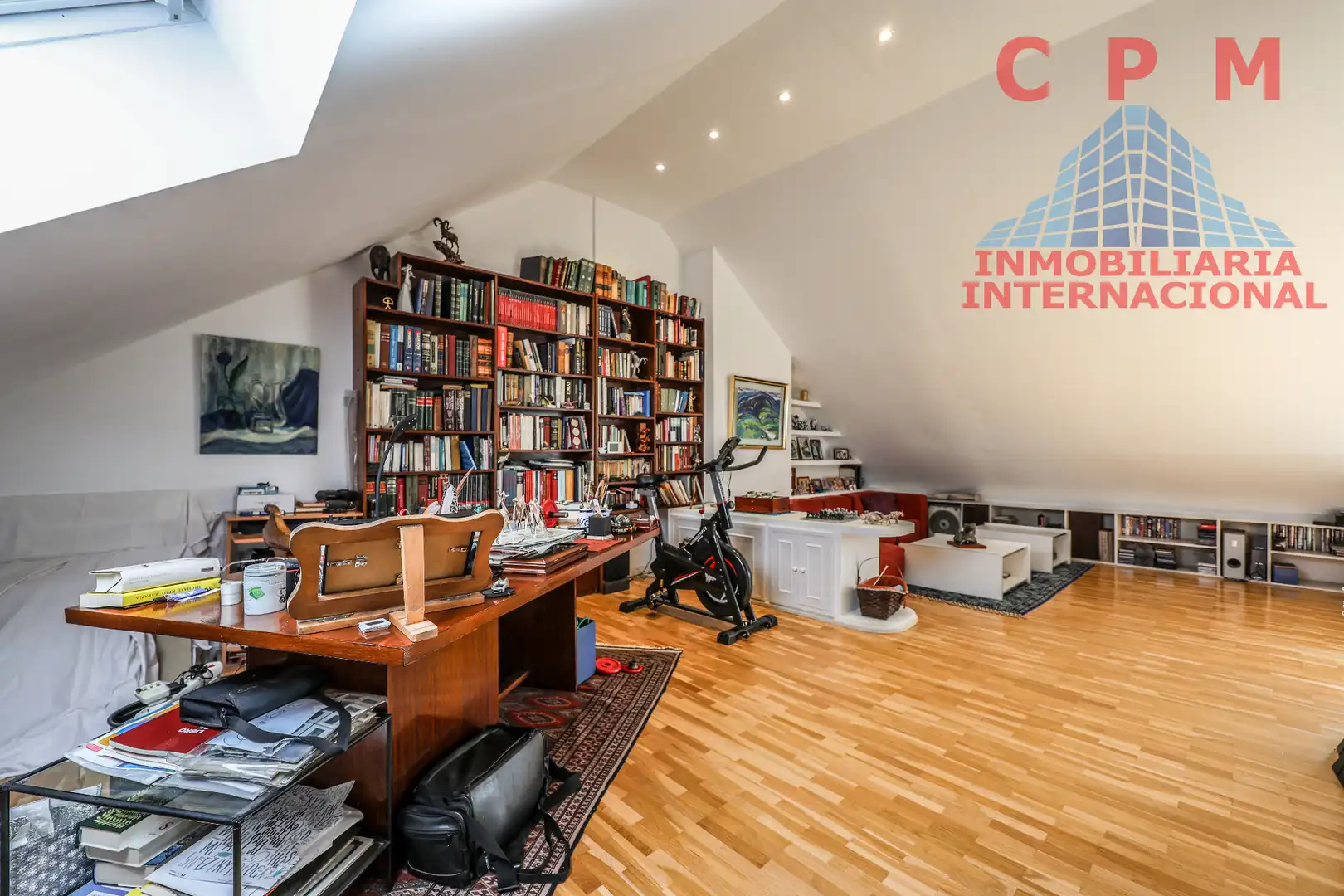 Sala de estar de Casa o chalet en venta en Madrid con Aire acondicionado, Calefacción y Parquet