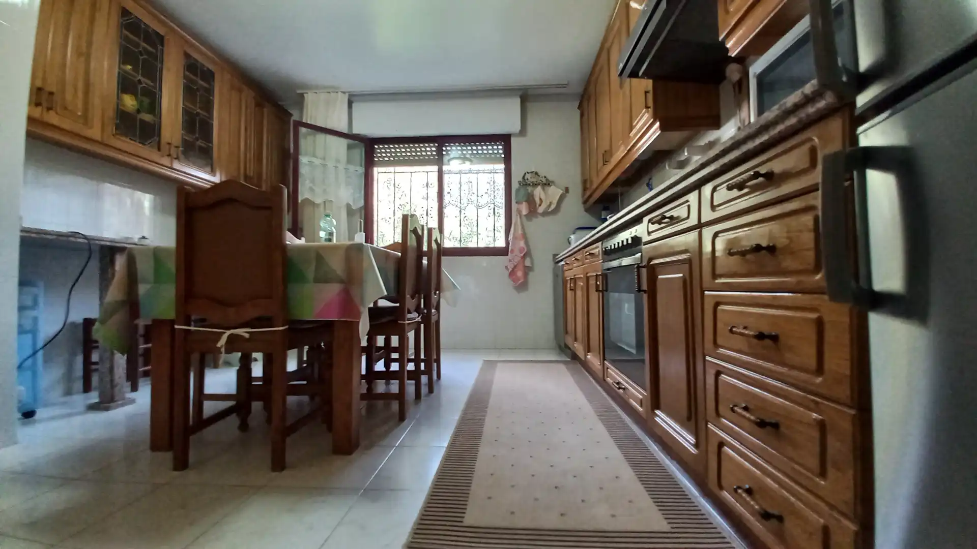 Cuina de Casa o xalet en venda en Argujillo amb Calefacció, Jardí privat i Terrassa