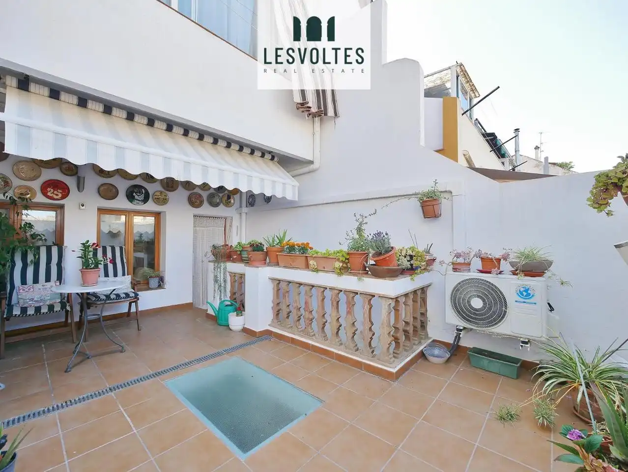 Terraza de Casa adosada en venta en Palamós con Aire acondicionado, Calefacción y Jardín privado