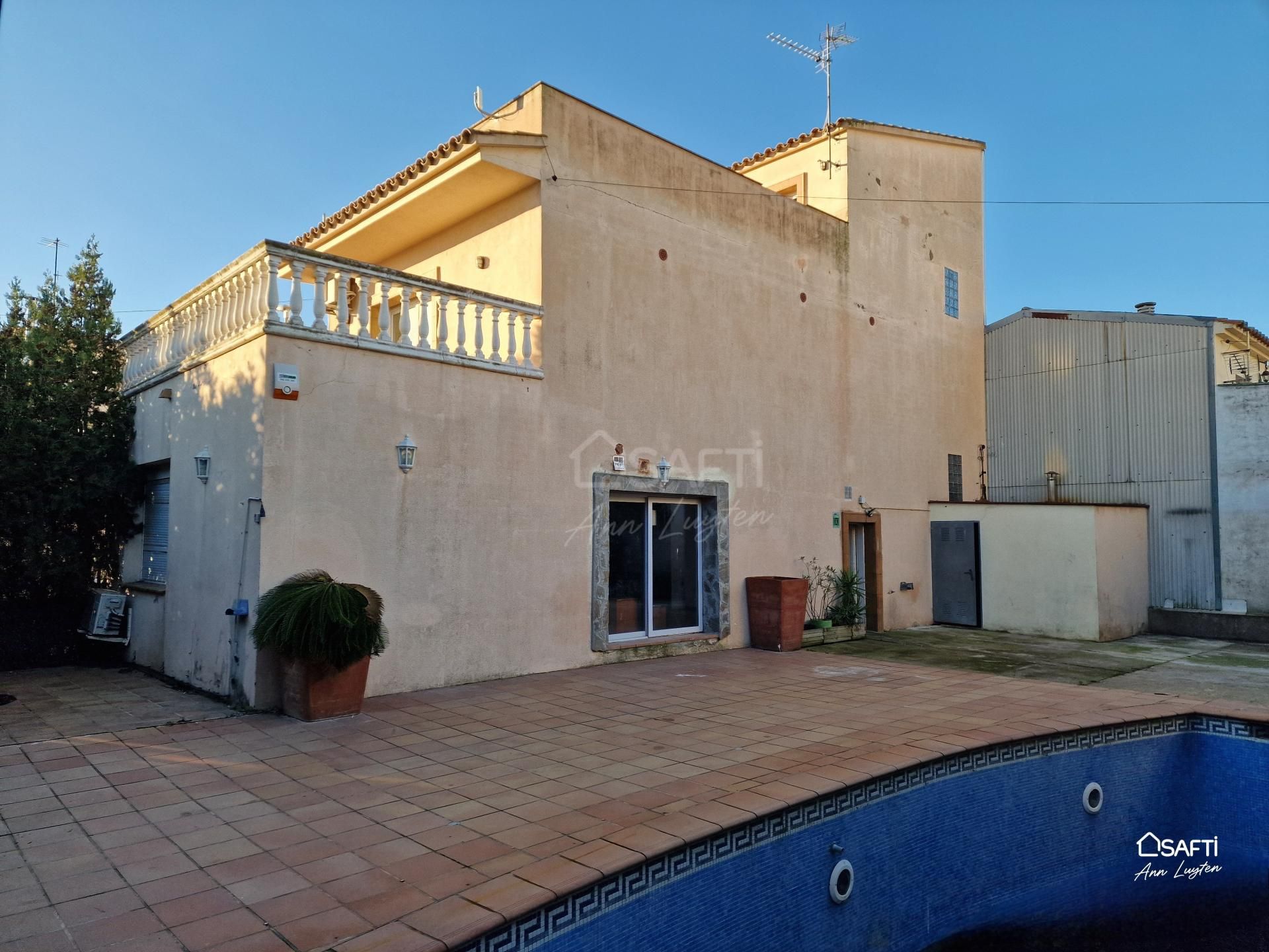 Single-family semi-detached for sale in Puigmal - Mas Nou