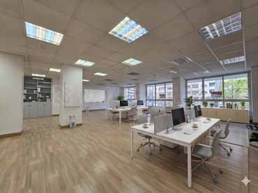 Bureau avec ascenseur à louer à Logroño - Gran Via Juan Carlos I