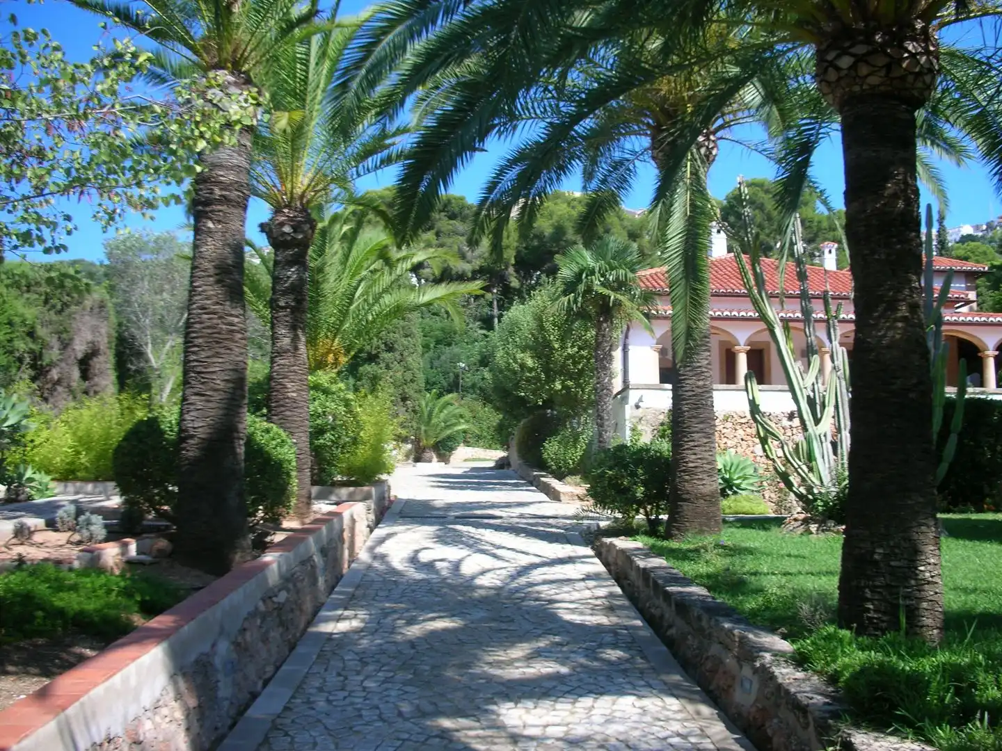 Xalet amb jardí en venda a GUADASSUAR 37