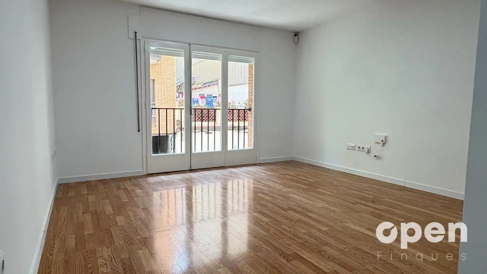 Sala de estar de Piso en venta en Terrassa con Aire acondicionado, Parquet y Alarma