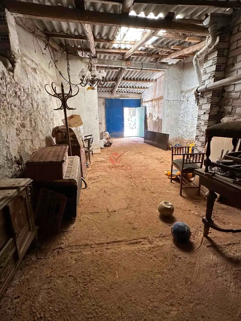Casa o xalet en venda en Buenache de Alarcón amb Calefacció i Traster