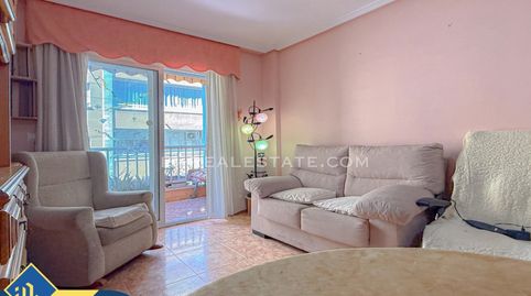 Apartamento con terraza, en la provincia de Alicante, en la ciudad de Torrevieja, en la zona de Playa del Cura. 2 habitaciones | 6, imatge 4
