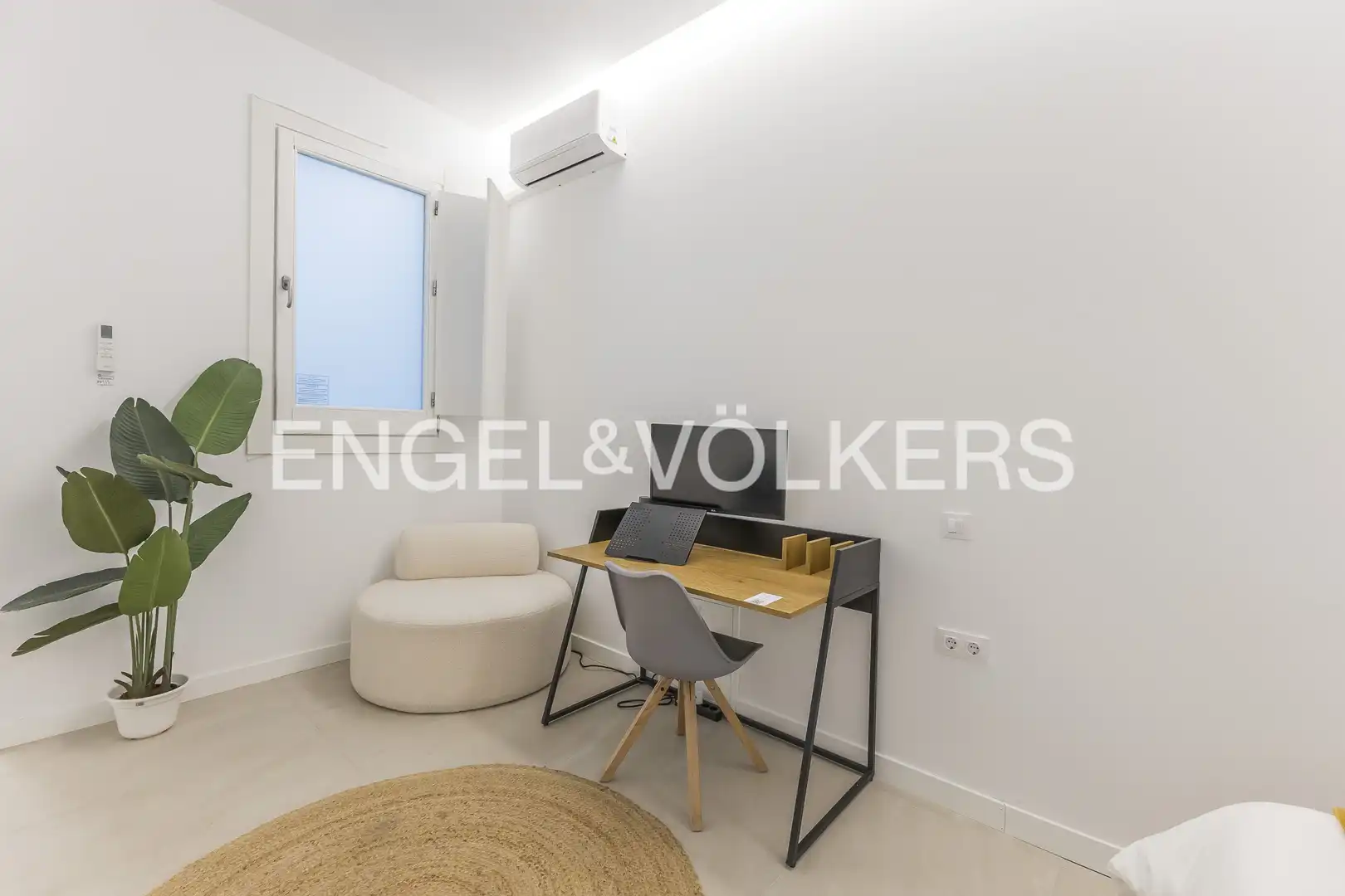Piso en venta en Madrid con Aire acondicionado, Calefacción y Amueblado
