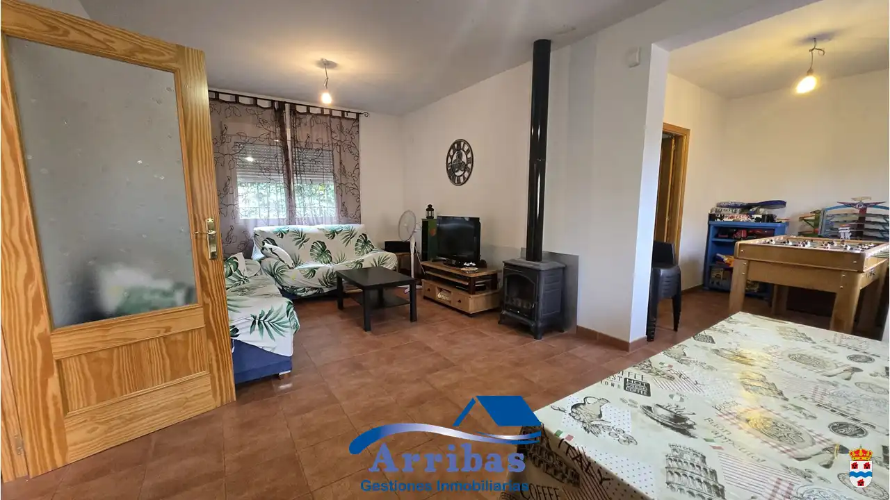 Sala de estar de Casa o chalet en venta en El Casar de Escalona con Calefacción, Jardín privado y Terraza