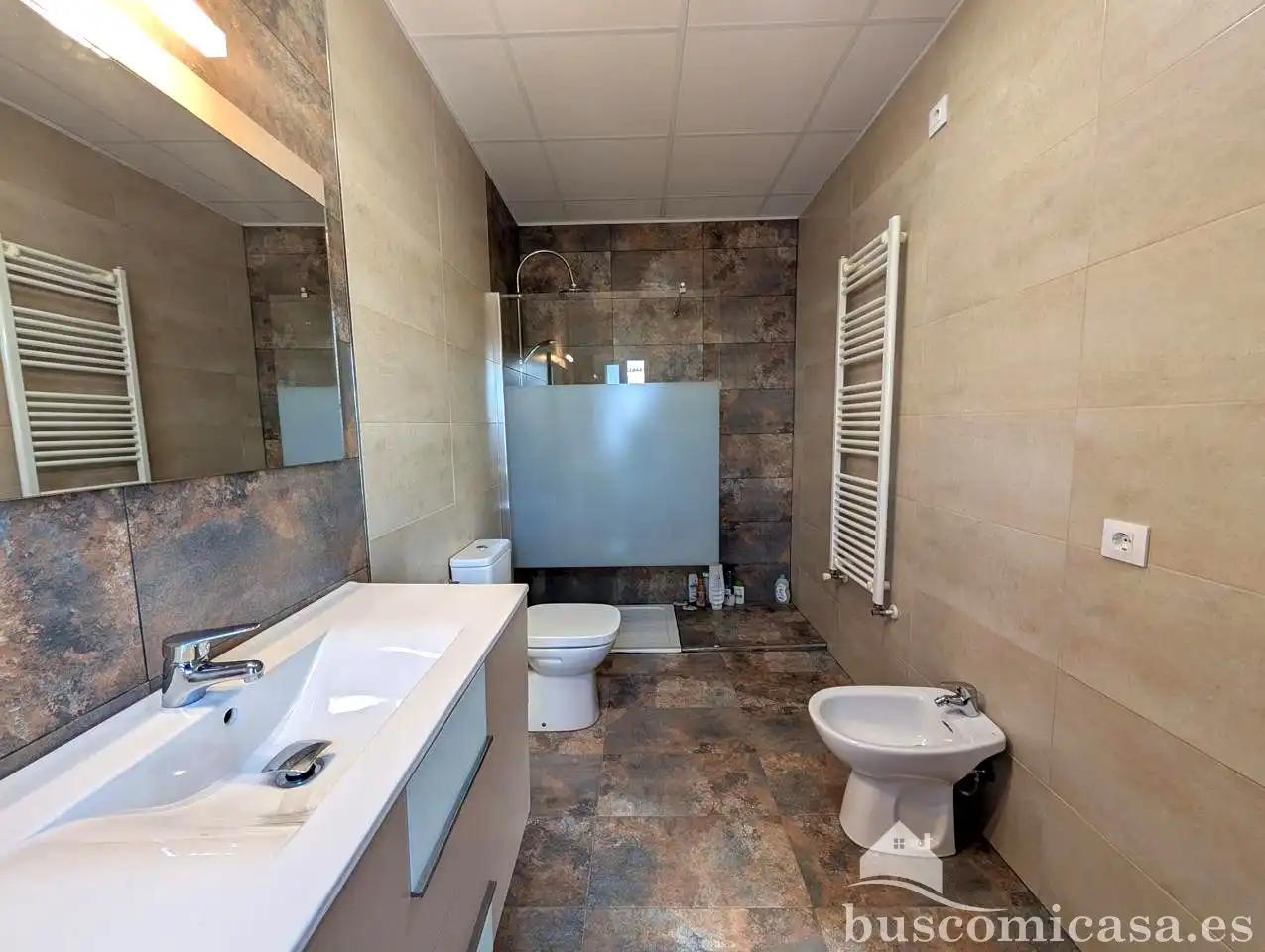 Baño de Casa o chalet en venta en Linares con Calefacción, Terraza y Trastero